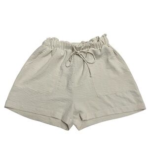 Women's Cream Shorts